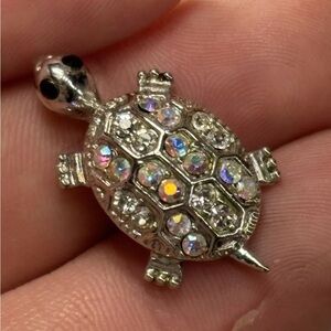 AB Silver-tone & Rhinestone Sea Turtle Pendant Charm Turtle